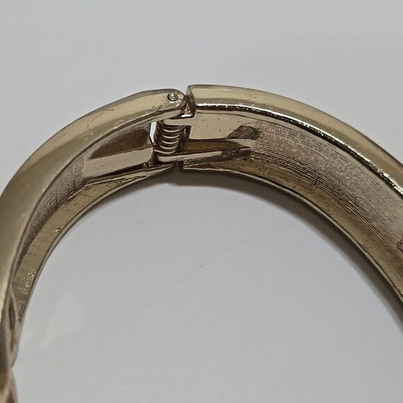 Gold And Brown Bracelet - Picture 2 of 4